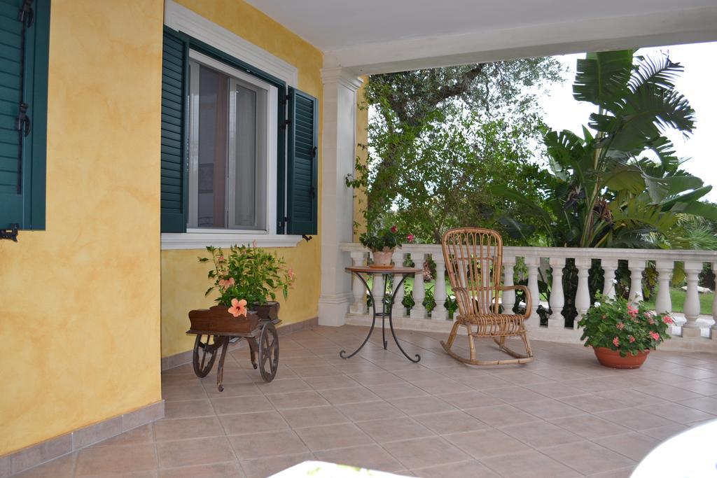 B&B Villa Bismi Монтерони-ди-Лечче Экстерьер фото