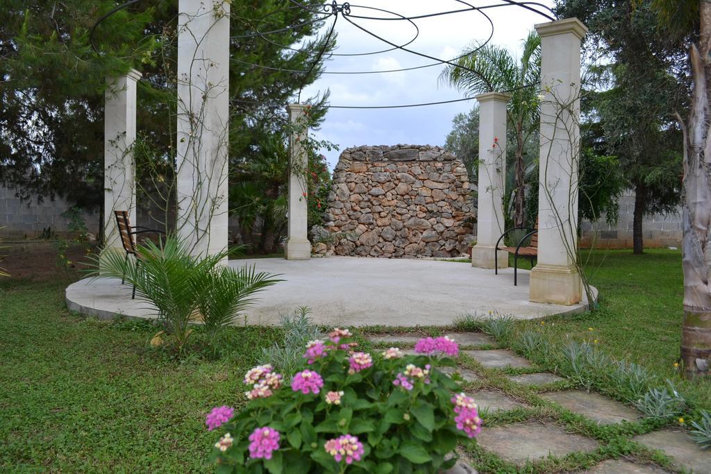 B&B Villa Bismi Монтерони-ди-Лечче Экстерьер фото