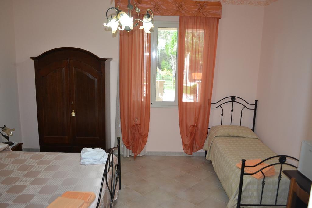 B&B Villa Bismi Монтерони-ди-Лечче Экстерьер фото